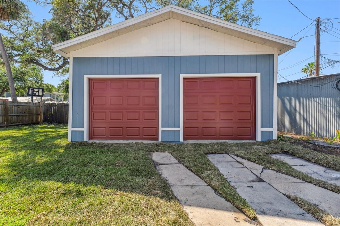 House in Tampa, Florida, United States 3 - 17755738