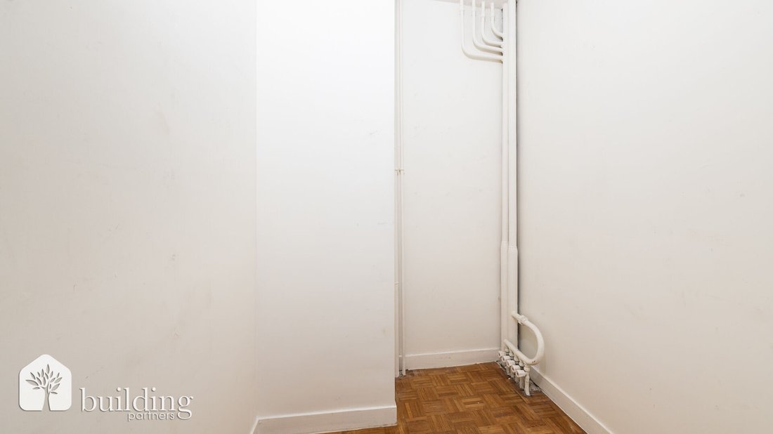 Apartment in Bois de Boulogne, Paris 16e Arrondissement, Paris 5 - 17756691