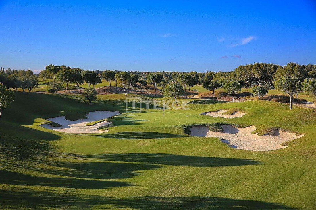 Villa in Orihuela, Valencian Community, Spain 2 - 17760189