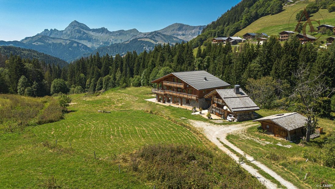 Chalet in Notre-Dame-de-Bellecombe, Auvergne-Rhône-Alpes, France 3 - 16077848