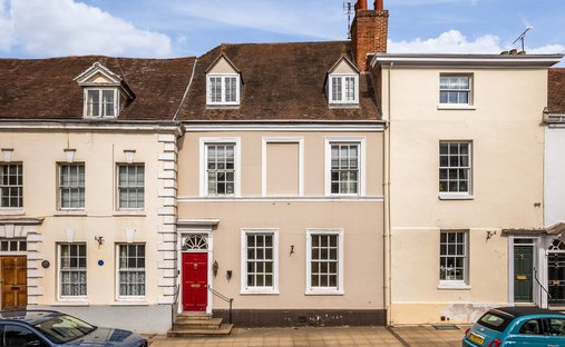 Townhouse in Bridge End, Warwick, England 1