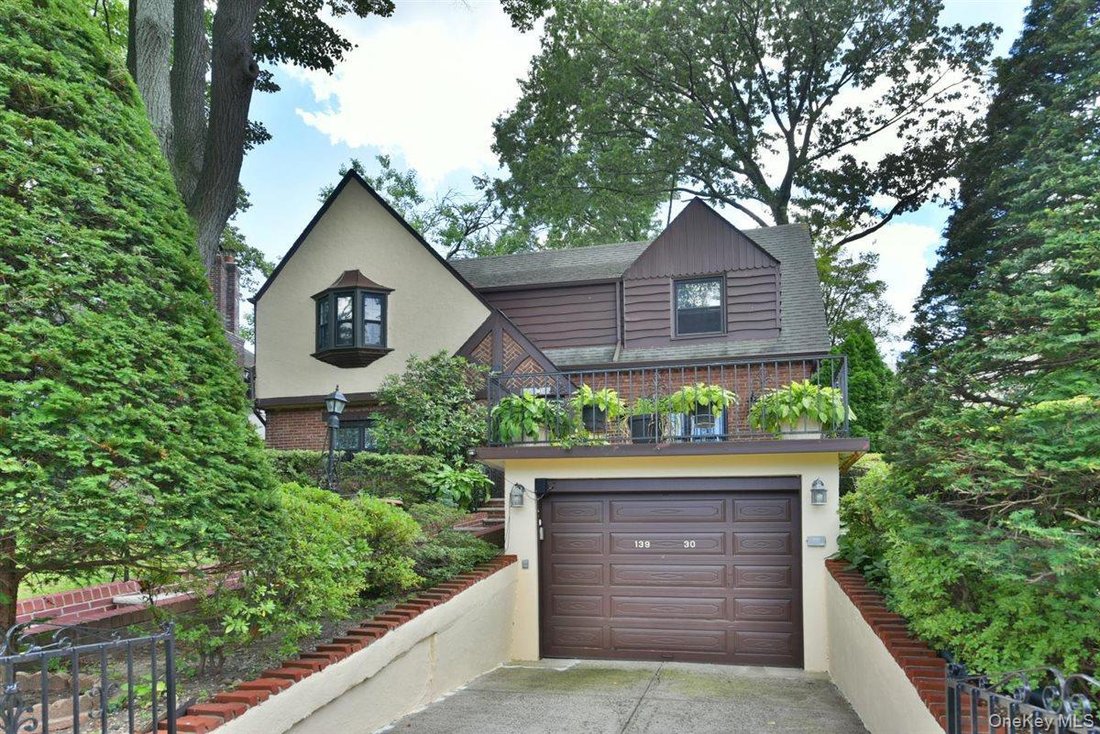 House in New York, New York, United States 2 - 17760625