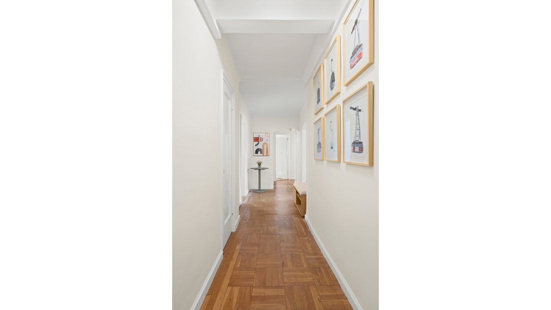 Co Op in New York, New York, United States 2 - 17756549
