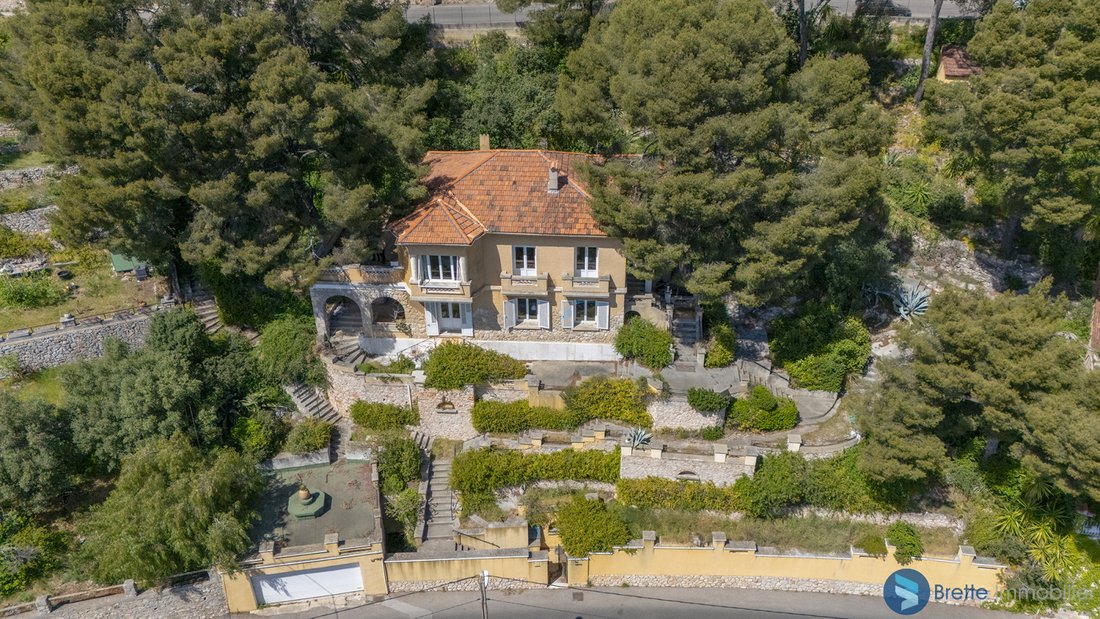 House in Le Faron-Fort-Rouge, Toulon, France 1 - 16498356