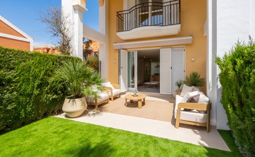 Maison de ville à Elviria-Cabopino, Marbella, Espagne 1