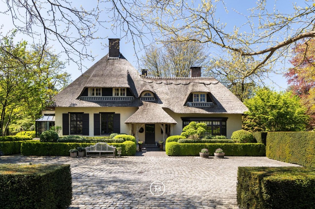 Estate in Kapellen, Flanders, Belgium 4 - 17755045