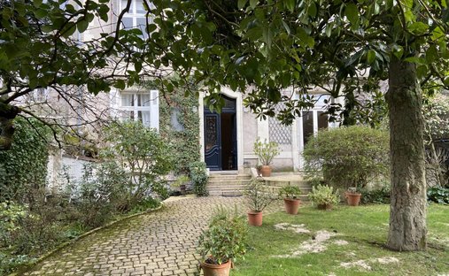 Casa a Hauts de Saint Aubin, Angers, Francia 1