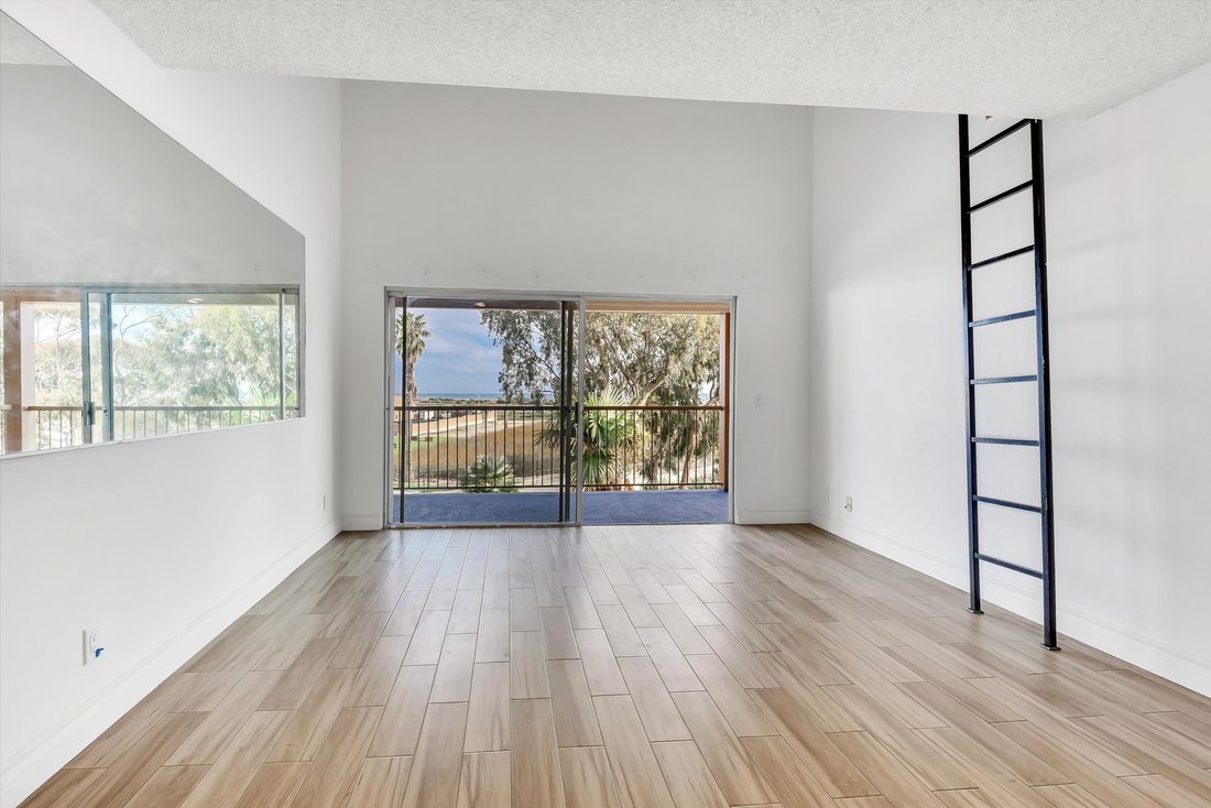 Condo in Port Hueneme, California, United States 3 - 17751799