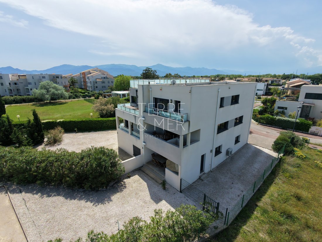 House in Saint-Cyprien, Occitania, France 4 - 17140205