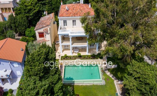 Villa à Antibes, Provence-Alpes-Côte d'Azur, France 1