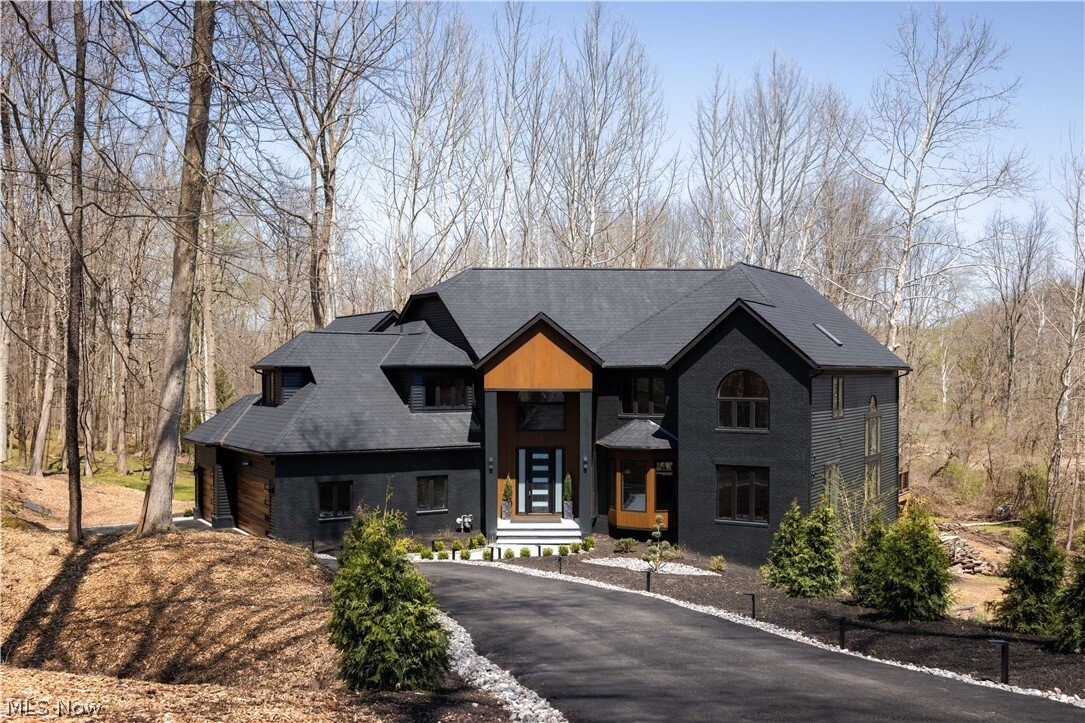 House in Solon, Ohio, United States 1 - 17754834
