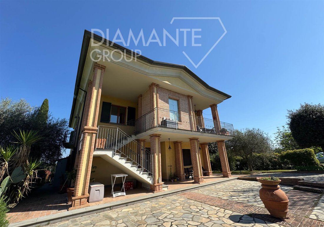 Villa in Castiglione del Lago, Umbria, Italy 4 - 17760216