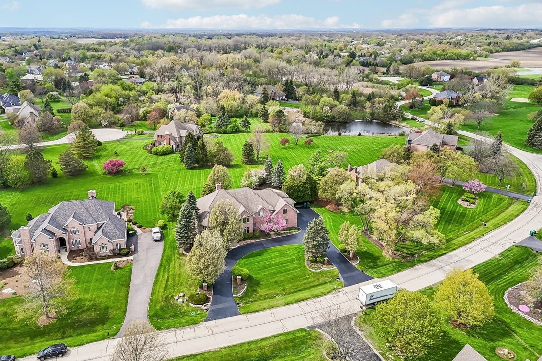 House in Hawthorn Woods, Illinois, United States 2 - 17759358