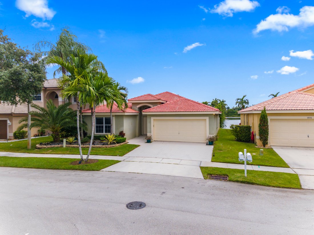 Miramar, Florida, United States 2 - 17759966