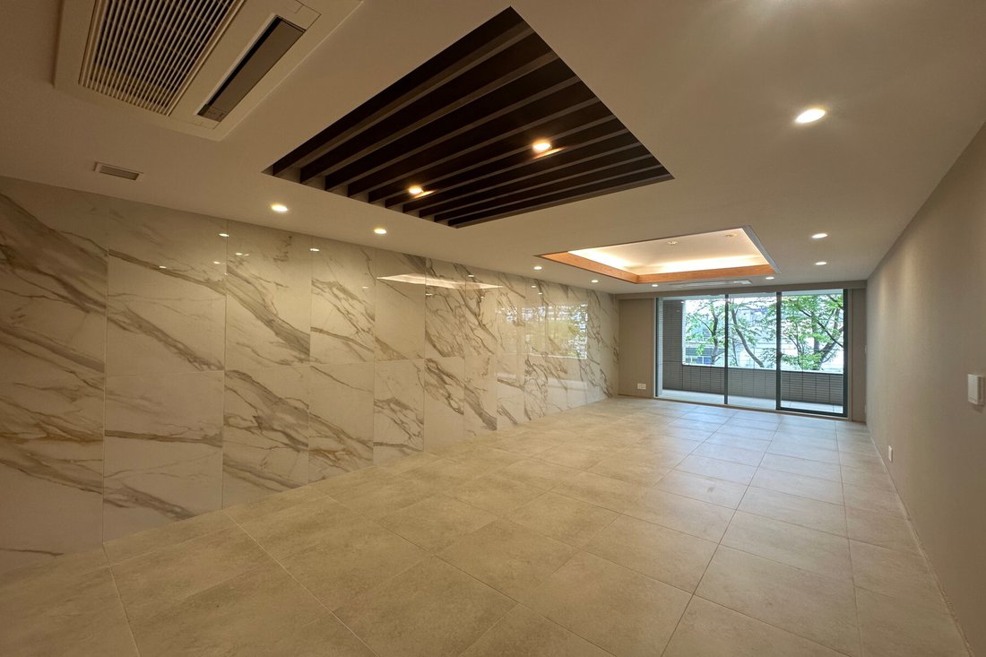 Condo in Minato City, Tokyo, Japan 2 - 17759910