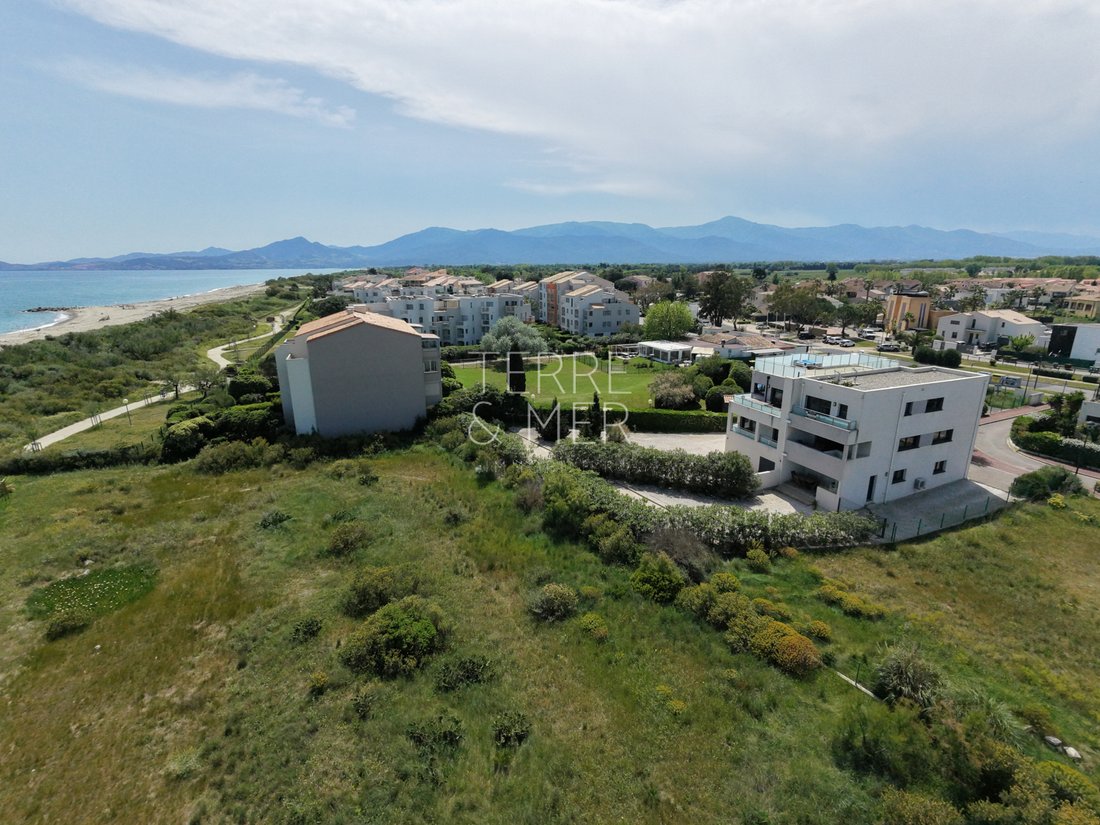 House in Saint-Cyprien, Occitania, France 1 - 17140205