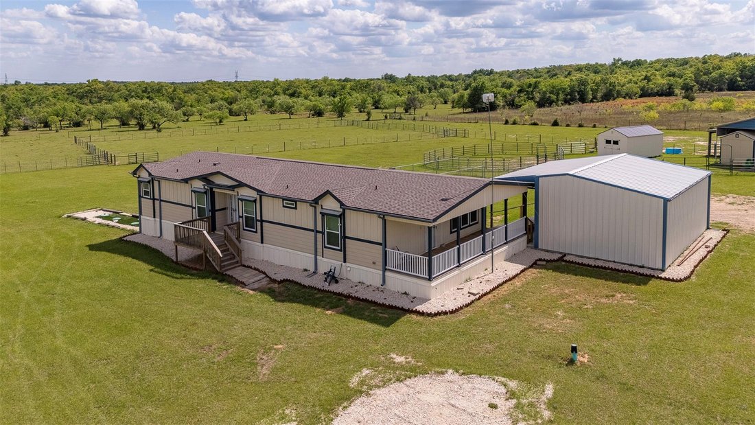 House in Bremond, Texas, United States 2 - 17759673