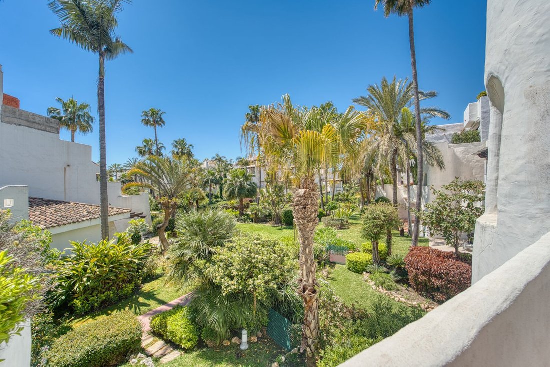 Wohnung in Puerto Banús, Marbella, Spanien 1 - 17762840
