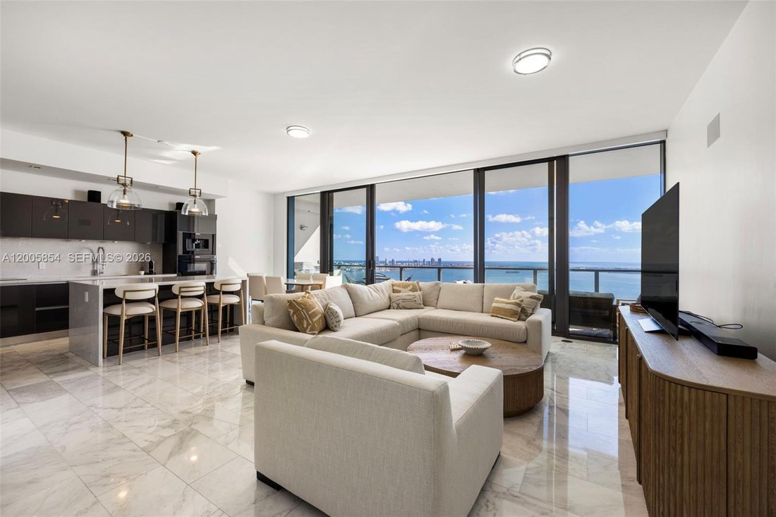 Condo in Miami, Florida, United States 2 - 17754797