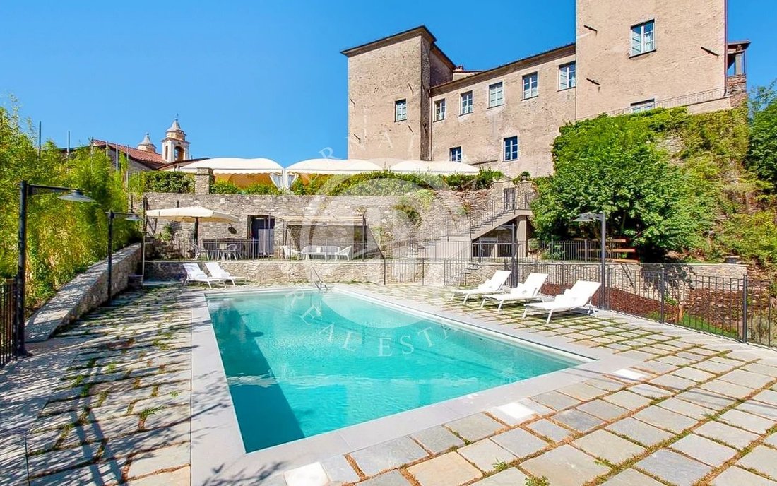 Castle in Licciana Nardi, Tuscany, Italy 1 - 17759518