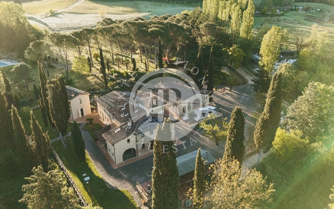 Estate in Tavarnelle Val di Pesa, Tuscany, Italy 2 - 17759266