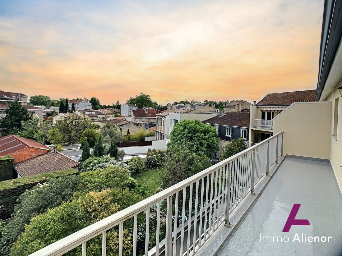 Apartment in Centre-Ermitage, Le Bouscat, France 1 - 17761398
