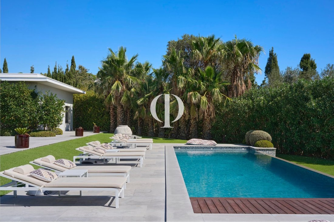Villa in Grimaud, Provence-Alpes-Côte d'Azur, France 3 - 17756133