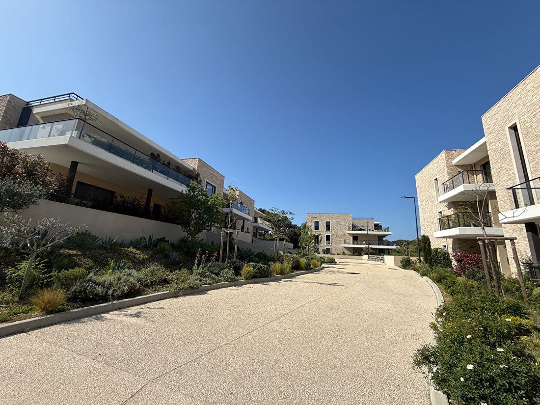 Apartment in Village, Saint-Mandrier-sur-Mer, France 4 - 17725291