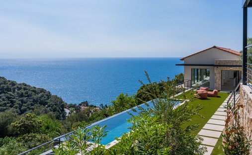 Casa en Aldea-Cros de Caste-Coupiere-Mont Gros, Roquebrune-Cap-Martin, Francia 1
