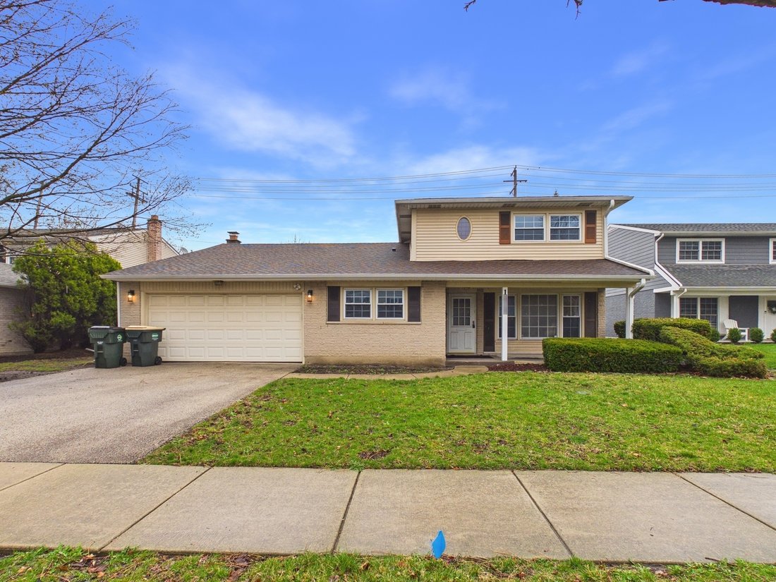 House in Arlington Heights, Illinois, United States 1 - 17759345