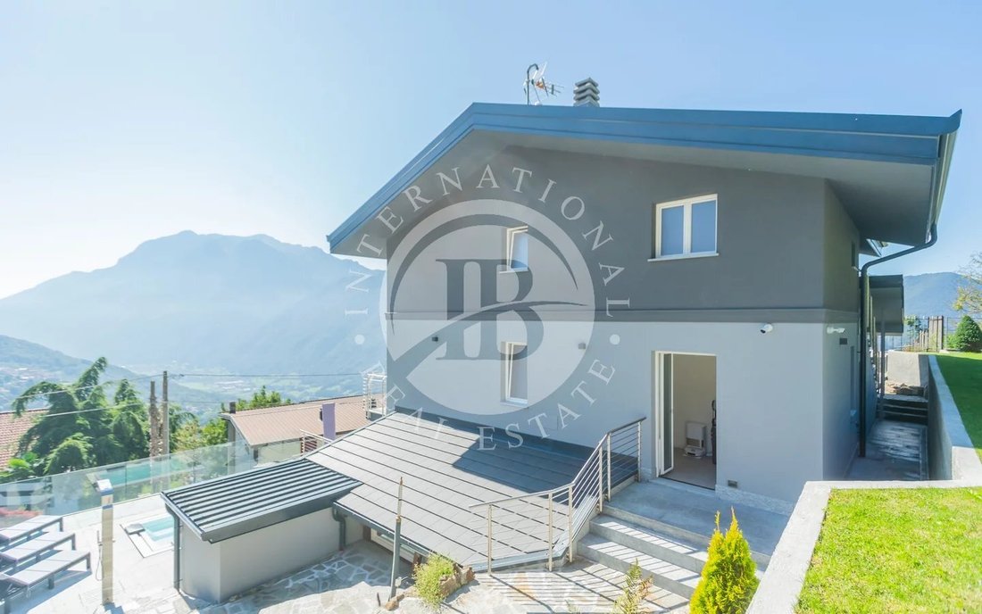Villa in Casargo, Lombardy, Italy 5 - 17759545