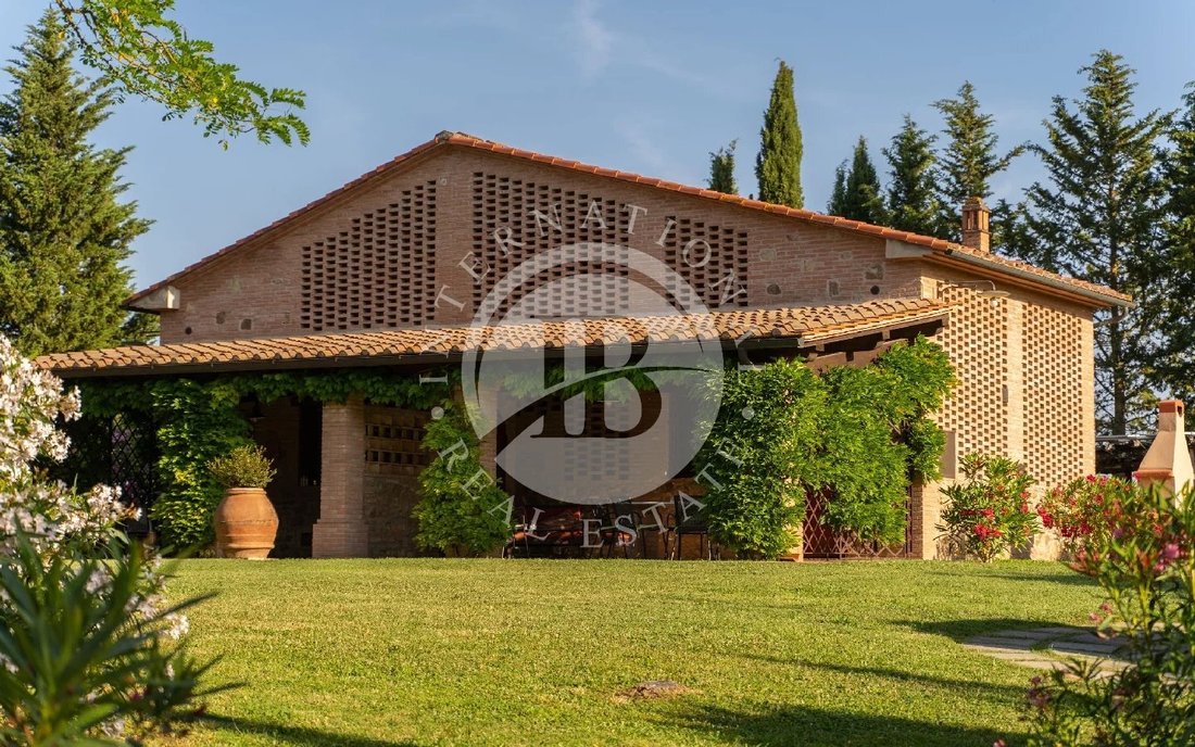 Estate in Peccioli, Tuscany, Italy 5 - 17759305