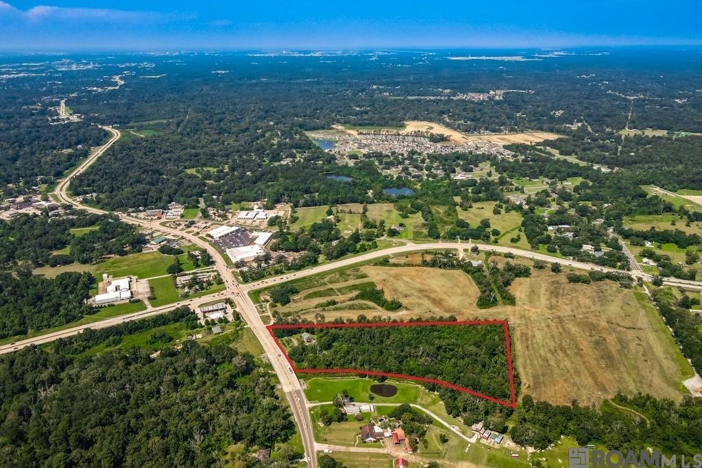 Land in Baton Rouge, Louisiana, United States 5 - 17756652