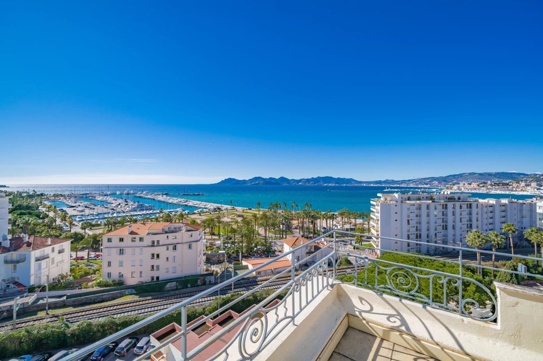 Apartment in Cannes, Provence-Alpes-Côte d'Azur, France 3 - 17760380