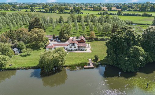 Maison à Charvil, Angleterre, Royaume-Uni 1