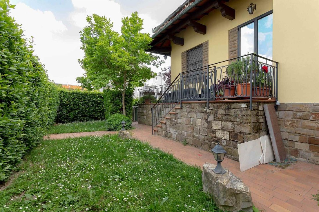 Center, Campi Bisenzio, Tuscany 2 - 17760243