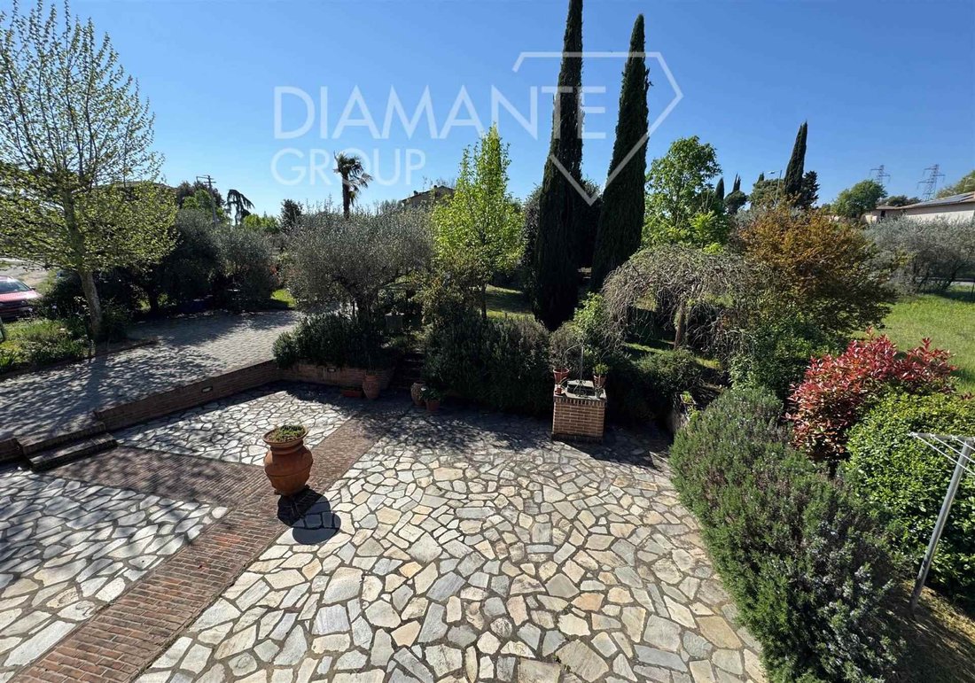 Villa in Castiglione del Lago, Umbria, Italy 3 - 17760216