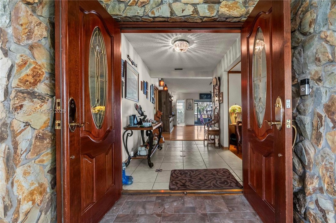 House in Davie, Florida, United States 4 - 17758375