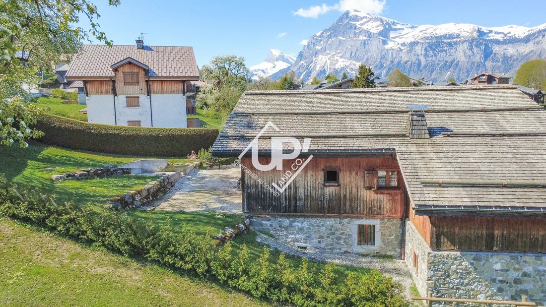 Chalet in Arâches-la-Frasse, Auvergne-Rhône-Alpes, France 4 - 16721234