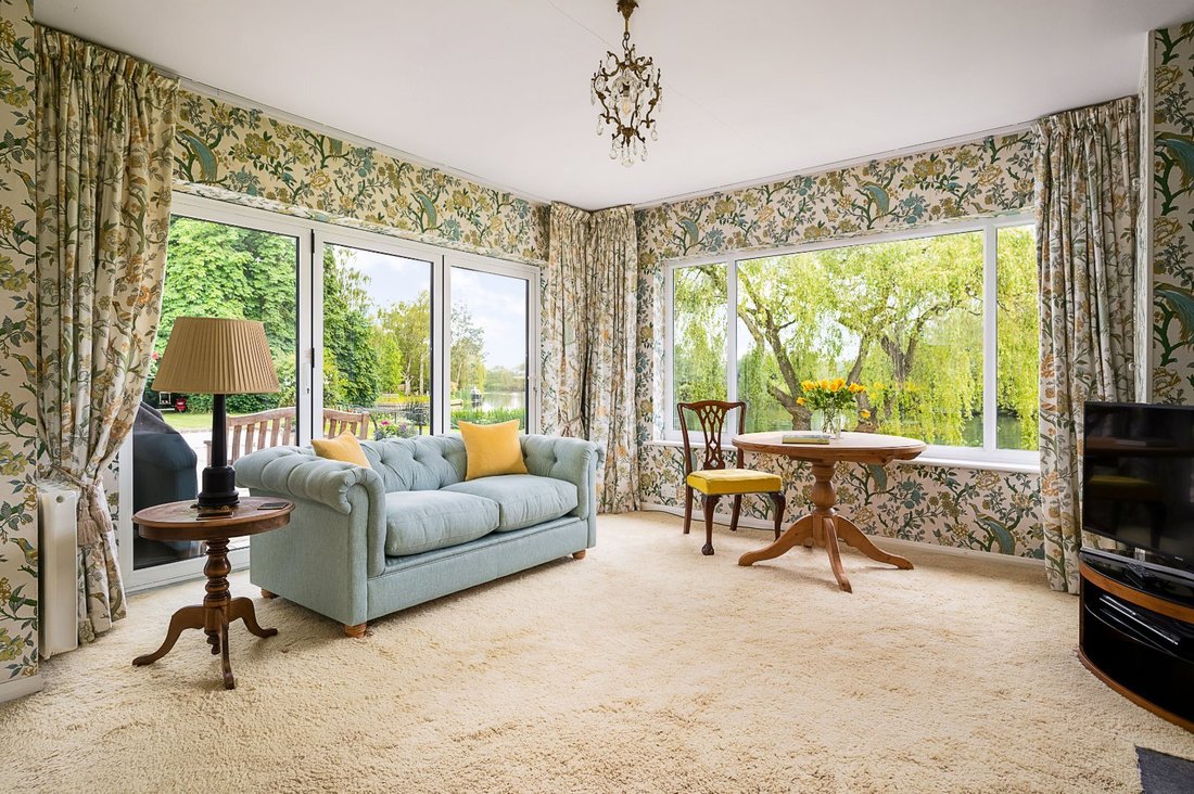 House in Charvil, England 5 - 17755934