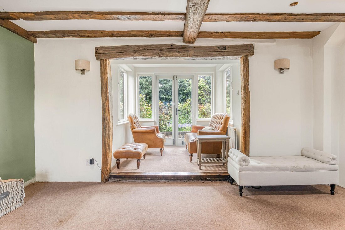 House in Cheveley, England 4 - 17754972