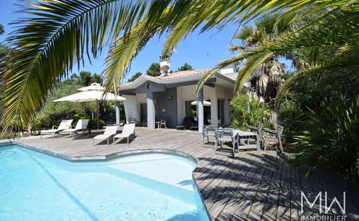 Villa in 33970 Le Cap-Ferret, Lège-Cap-Ferret, Nouvelle-Aquitaine 1