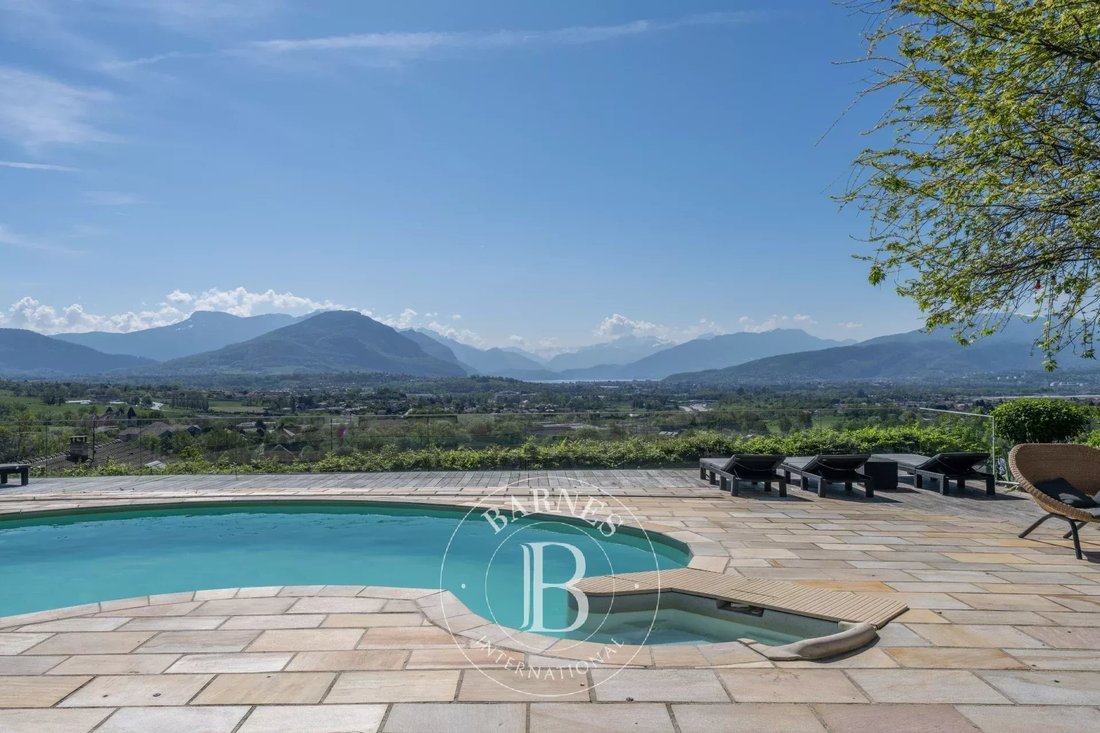 House in Annecy, Auvergne-Rhône-Alpes, France 2 - 17757078