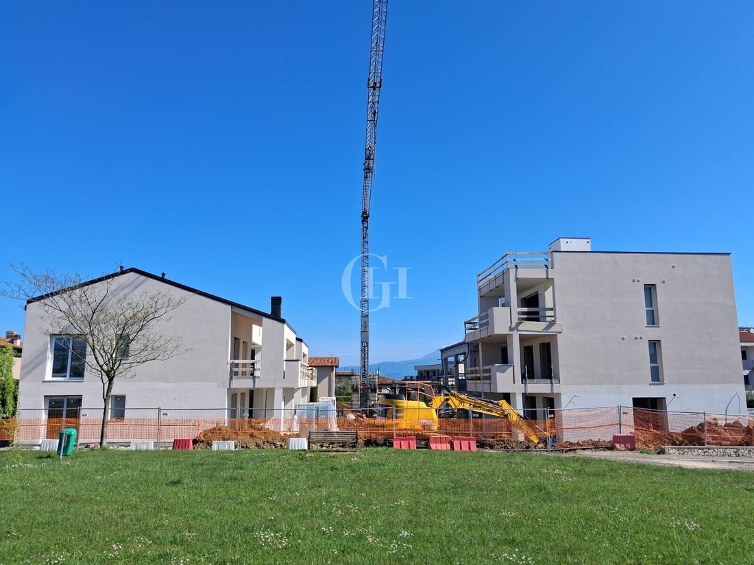 Apartment in San Benedetto di Lugana, Peschiera del Garda, Veneto 1 - 17740373
