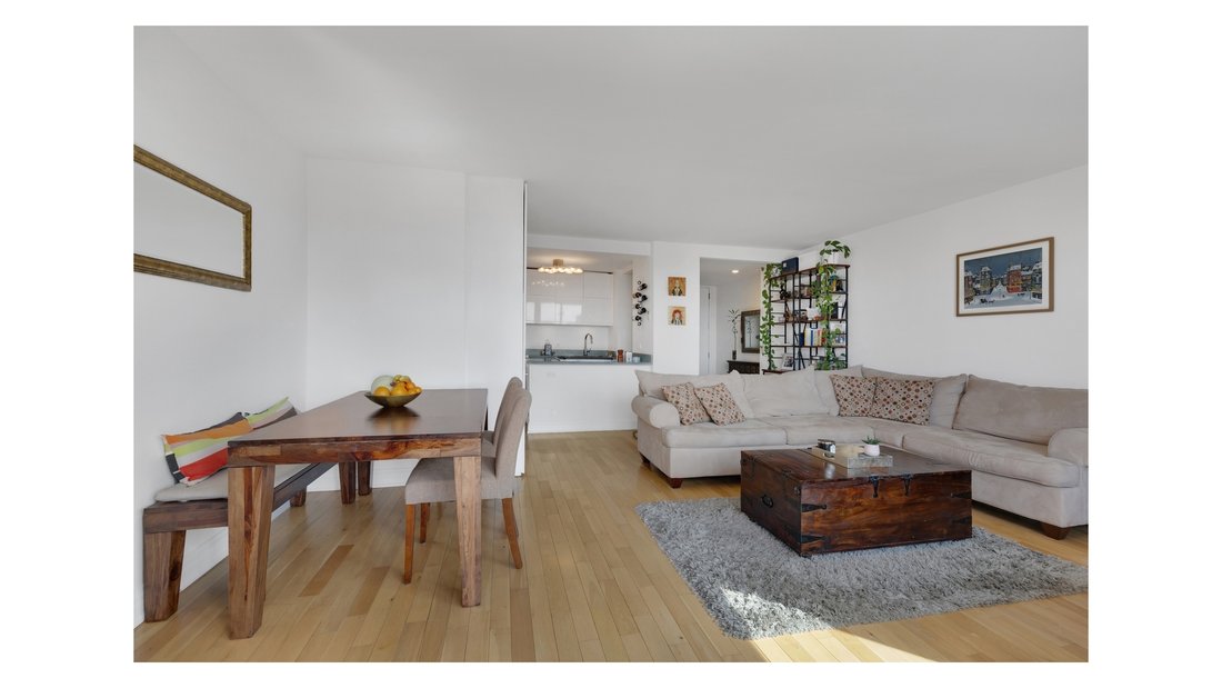 Condo in New York, New York, United States 3 - 17756535