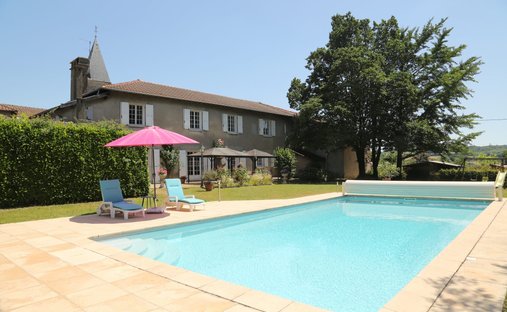 House in Villeneuve-de-Marc, Auvergne-Rhône-Alpes, France 1