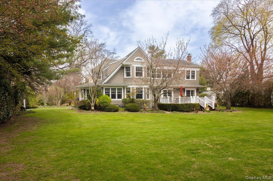 House in Manhasset, New York, United States 5 - 17694486