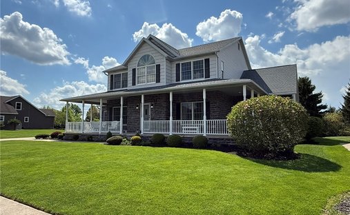 House in New Philadelphia, Ohio, United States 1