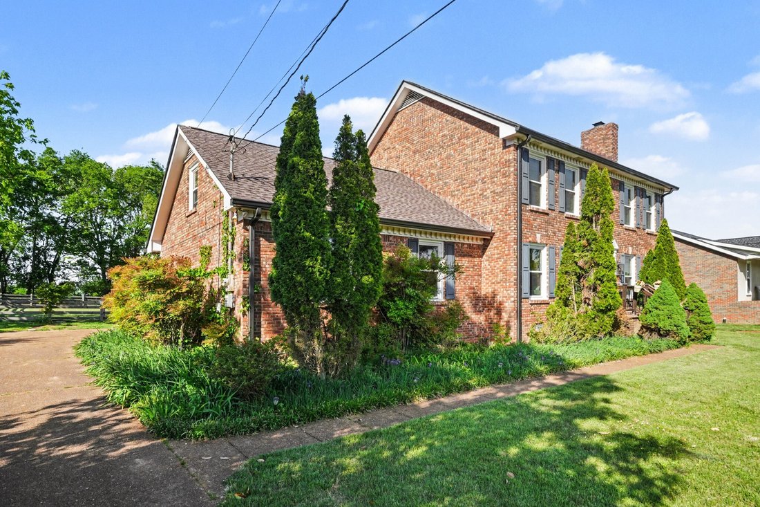 House in Gallatin, Tennessee, United States 2 - 17762227