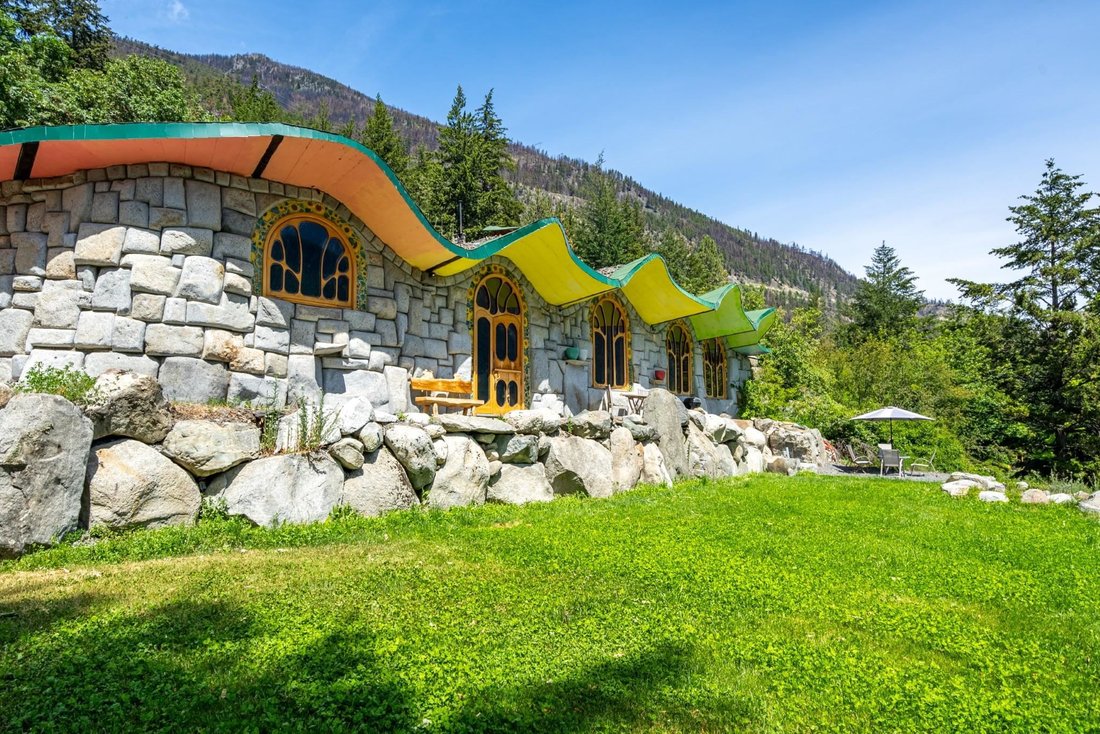 House in Seton Portage, British Columbia, Canada 3 - 17760098